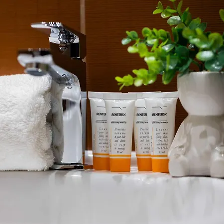 Mokotów Modern With Desk For Remote Work By Renters * Warszawa