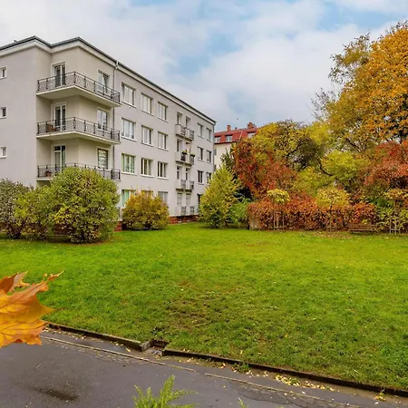 Apartment Mokotow Modern With Desk For Remote Work By Renters *