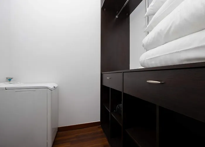 Lejlighed Mokotow Modern With Desk For Remote Work By Renters Warszawa