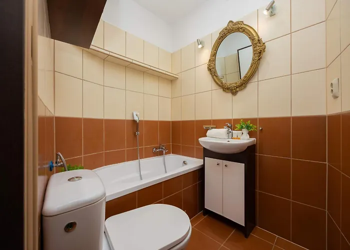 Mokotow Modern With Desk For Remote Work By Renters *