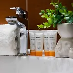 Mokotow Modern With Desk For Remote Work By Renters * Warszawa