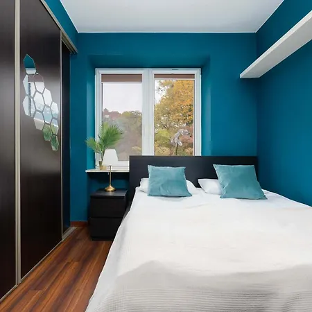 Mokotow Modern With Desk For Remote Work By Renters Appartement *